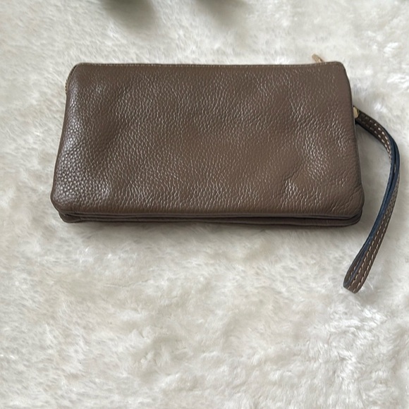 Marc by Marc Jacobs Brown Leather Wristlet - Picture 14 of 15